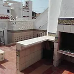 Mi Casita En Con Piscina Comunitaria Y Barbacoa Privada