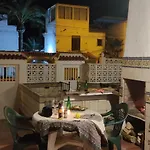 Mi Casita En Con Piscina Comunitaria Y Barbacoa Privada Holiday home