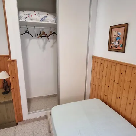 Hébergement de vacances Mi Casita En Con Piscina Comunitaria Y Barbacoa Privada