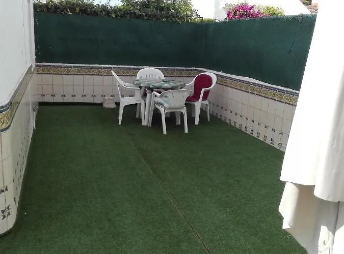 Mi Casita En Con Piscina Comunitaria Y Barbacoa Privada *