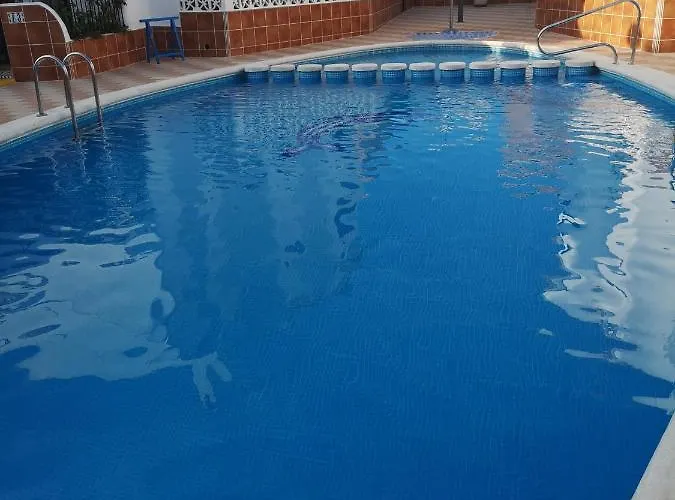 Mi Casita En Con Piscina Comunitaria Y Barbacoa Privada Torrevieja