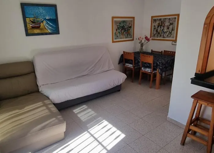 Vakantiehuis Mi Casita En Con Piscina Comunitaria Y Barbacoa Privada Torrevieja